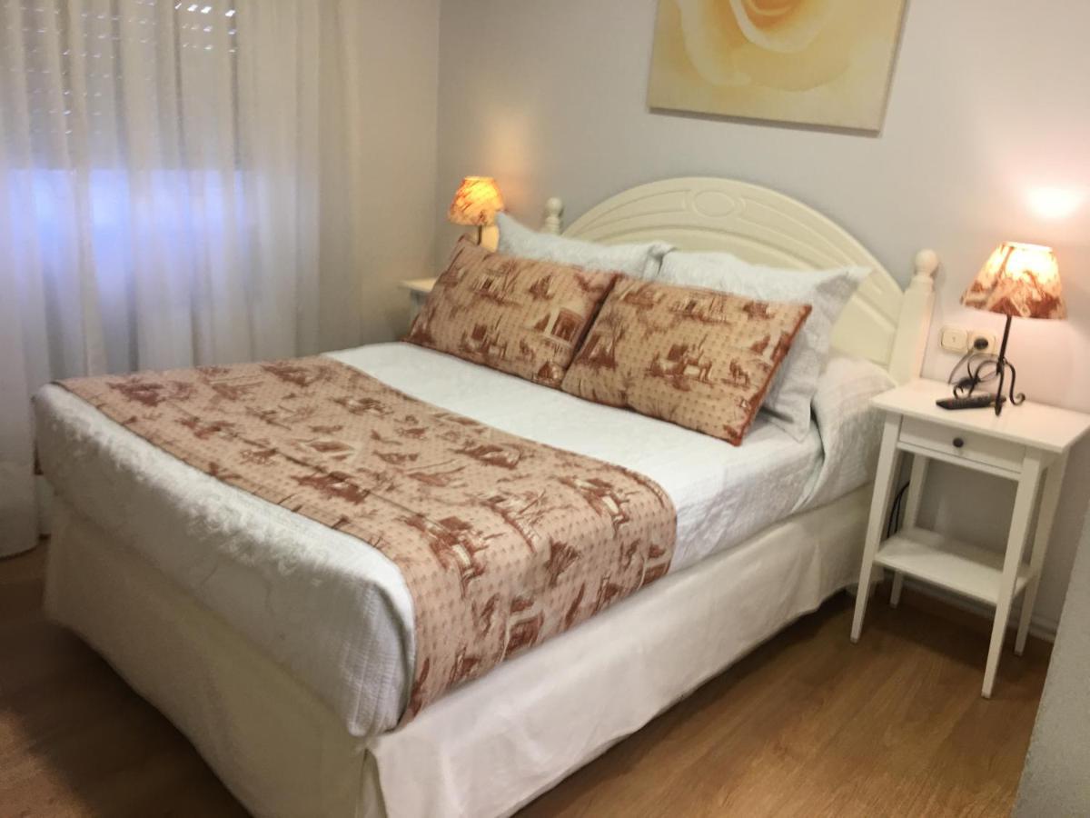Hostal Restaurante Alarico Аларис Екстериор снимка