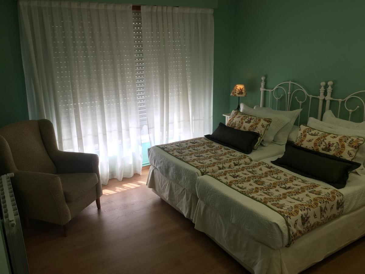 Hostal Restaurante Alarico Аларис Екстериор снимка
